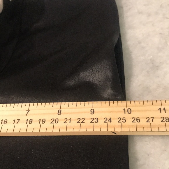 Spanx Faux Leather Leggings Womens Medium Black White Stripe Shape Slimming Pant - Picture 6 of 9